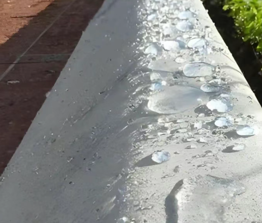 揭东硅烷浸渍涂料在混凝土保护中的应用